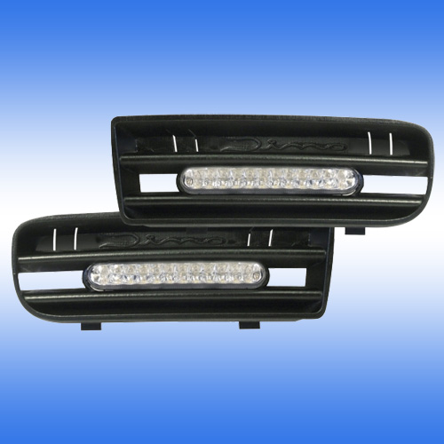 Grilleinsätze mit LED Tagfahrlicht mit ECE R87 – passgenau für VW Golf 4