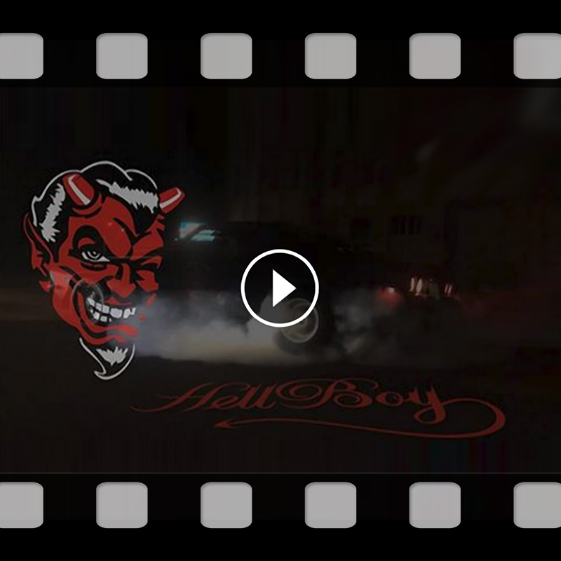 Abrieb statt Vortrieb – Burnouts mit dem Hellboy Camaro