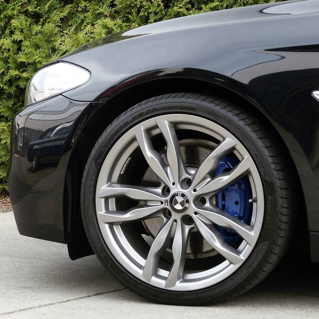 Die Perfektion liegt oft im Detail – lackierte Bremssättel für 5er BMW