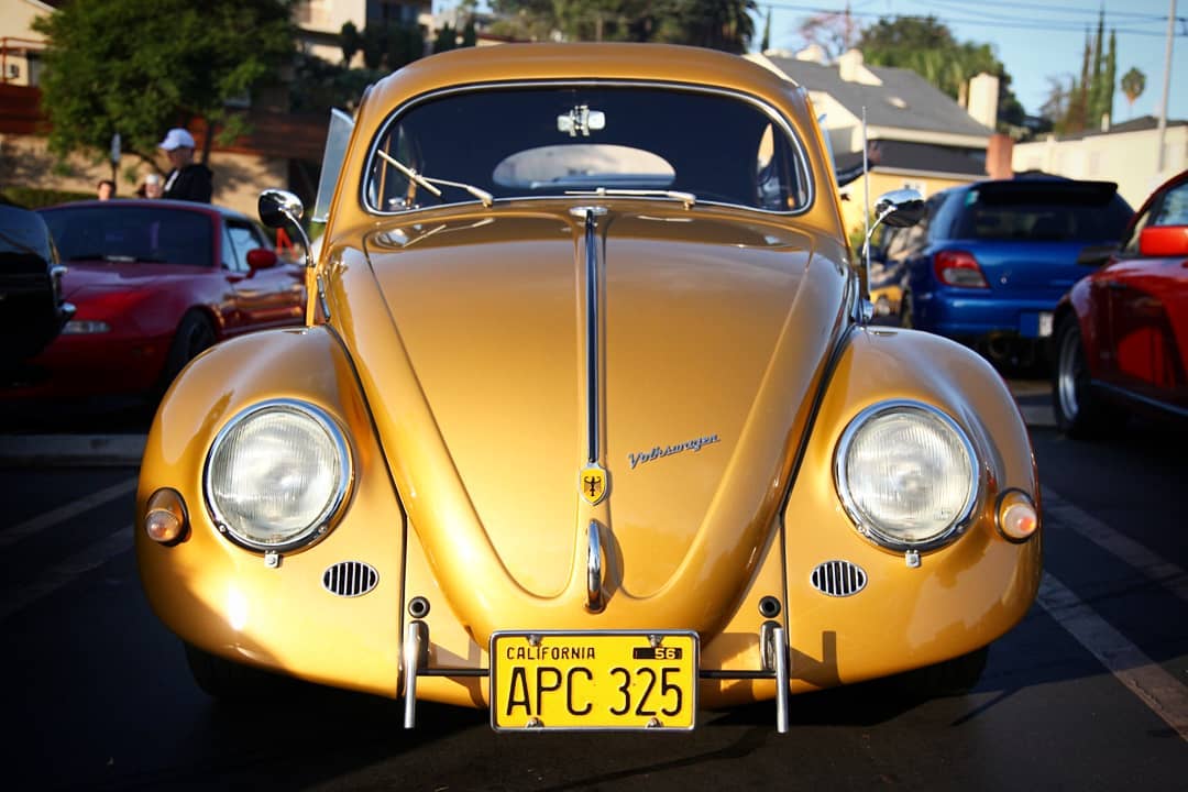 VW Käfer bei Cars And Coffee in Los Angeles