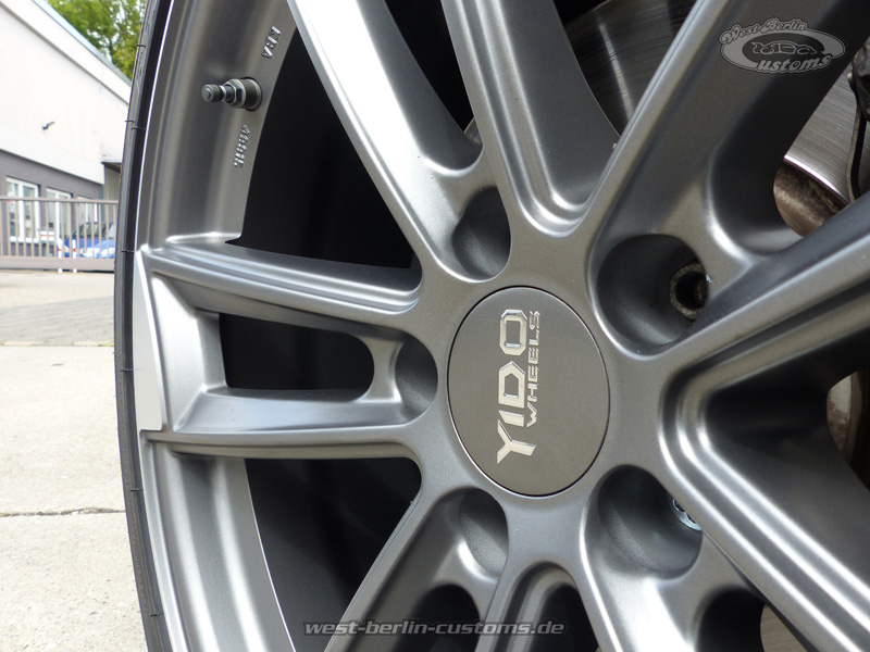 Yido Wheels YA1 in 9x20Zoll mit Pirelli-Reifen für Audi A5 Sportback